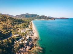 Base Hostel, Magnetic Island, Queensland © Tourism and Events Queensland