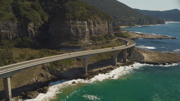 Sea Cliff Bridge, Wollongong, New South Wales © Destination NSW