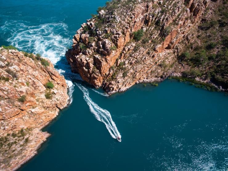 西澳州金伯利塔爾博特灣的水平瀑布©澳洲旅遊局