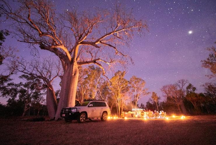 Abendessen unter den Sternen, Bullo River, Westaustralien © Ewen Bell