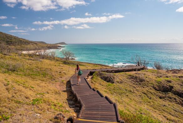 Champagne Pools, K’gari, Queensland © Tourism Australia