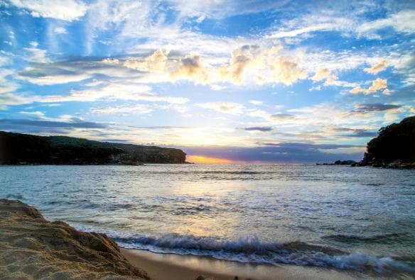 Wattamolla Beach, Royal National Park, NSW © Tourism Australia