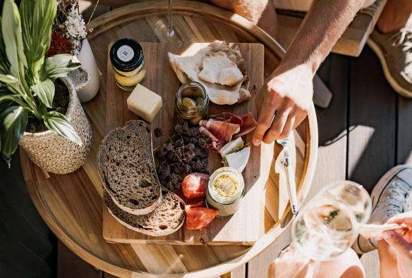 Charcuterie board, Heyscapes Cabin, Denmark, Western Australia © Rachel Claire