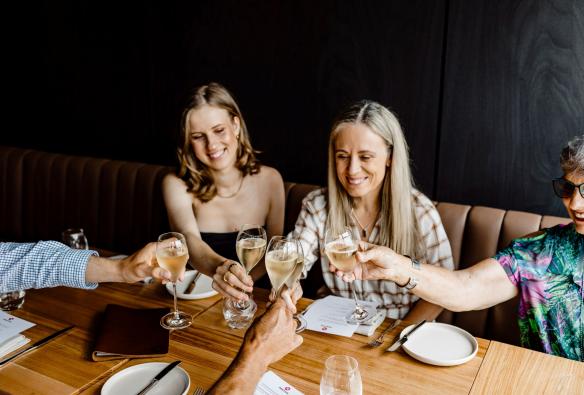 Group dining at Printhie Wines, Orange, New South Wales © Printhie Wines