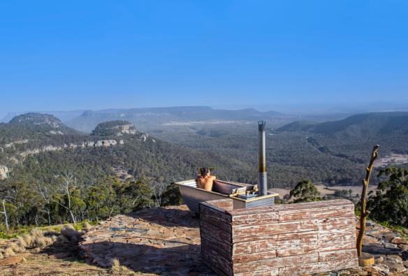 Bubbletent Australia, Capertee Valley, New South Wales © Destination NSW