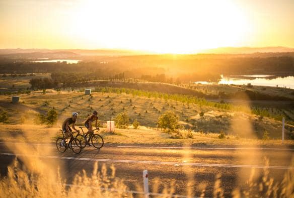 Road cycling in Canberra, Australian Capital Territory © Damian Breach for VisitCanberra