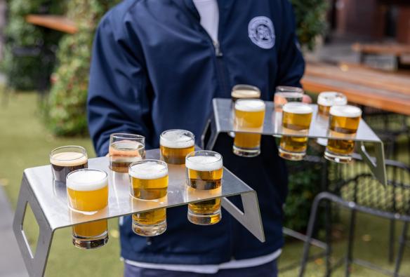 St Andrews Beach Brewery, Mornington Peninsula, Victoria © Tourism Australia/Visit Victoria