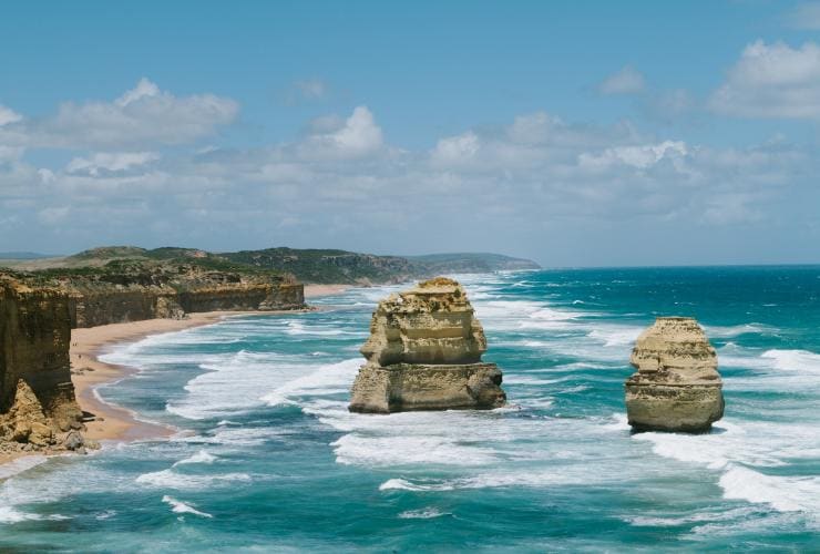 Twelve Apostles, Great Ocean Road, VIC © Roberto Seba