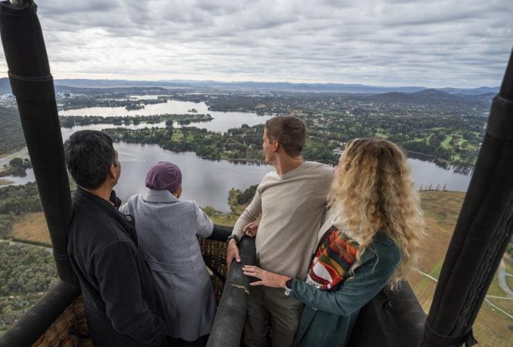 Balloon Aloft, Canberra, ACT © Tourism Australia