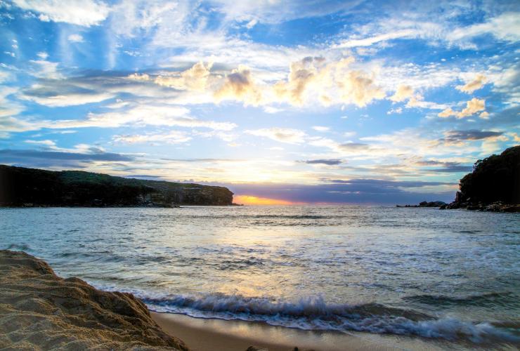 Wattamolla Beach, Royal National Park, NSW © Tourism Australia