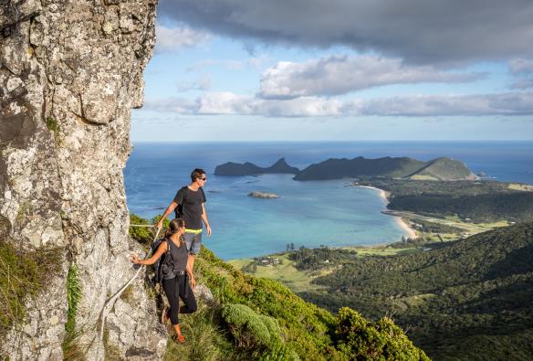 Seven Peaks Walk, Lord Howe Island, NSW © GWOA