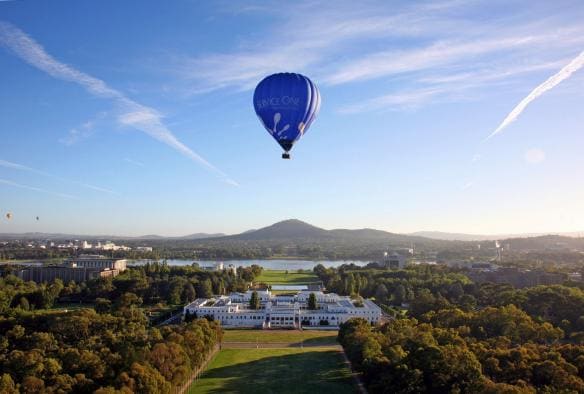 Balloon Aloft, Canberra, ACT © Tourism Australia