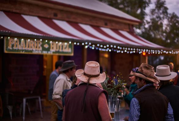 Prairie Hotel, Parachilna, SA © South Australian Tourism Commission