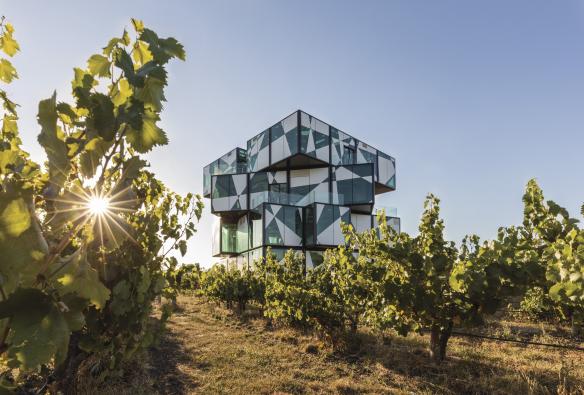 d'Arenberg Cube, McLaren Vale, SA © d'Arenberg Pty Ltd