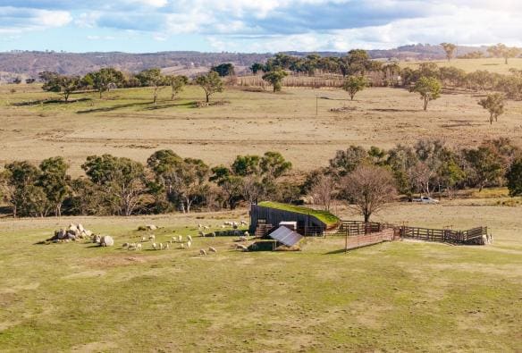 View of Wilga Station, Bathurst, New South Wales © Tourism Australia