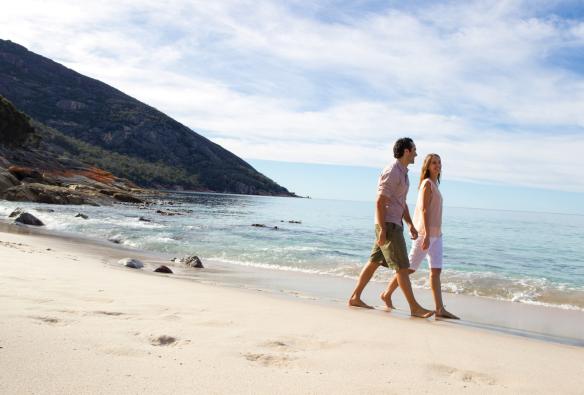 Wineglass Bay, Freycinet Peninsula, TAS © Tourism Tasmania / Ian Butterworth