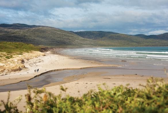 Bruny Island Long Weekend, Bruny Island, TAS © Tourism Tasmania
