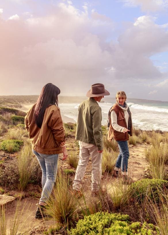 Kangaroo Island Wilderness Trail, SA © South Australian Tourism Commission