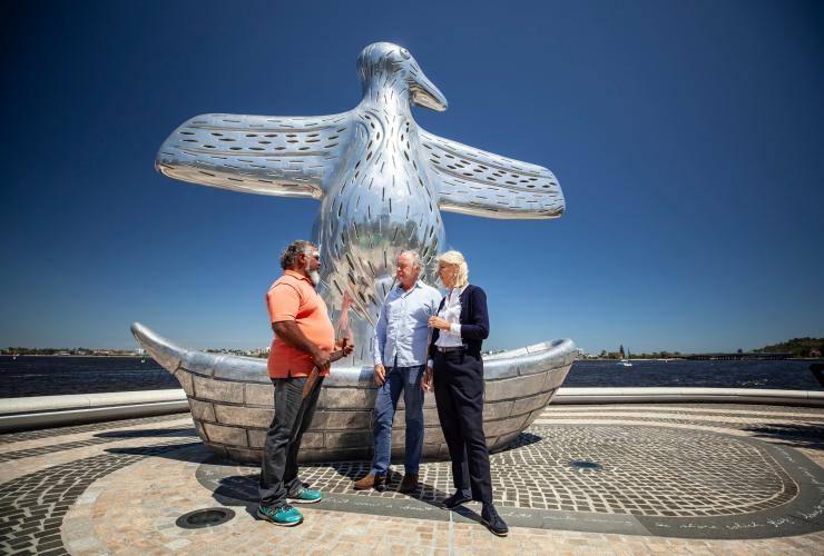 Go Cultural Aboriginal Tours and Experiences, Elizabeth Quay, Perth, Western Australia © Tourism Western Australia