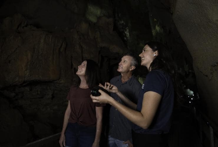 Nitmiluk Tours, Cutta Cutta Caves, près de Katherine, Territoire du Nord © Tourism Australia