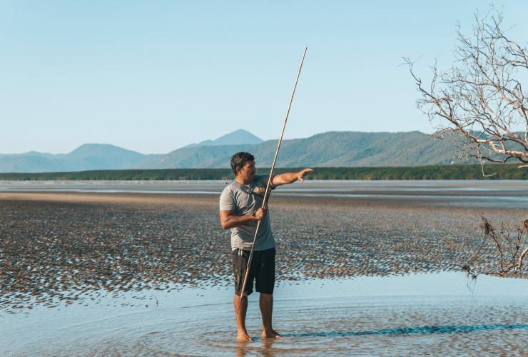 Walkabout Cultural Adventures, Daintree National Park, QLD © Tourism Tropical North Queensland