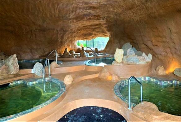 Japanese Bath House, Blue Mountains, NSW © Japanese Bath House