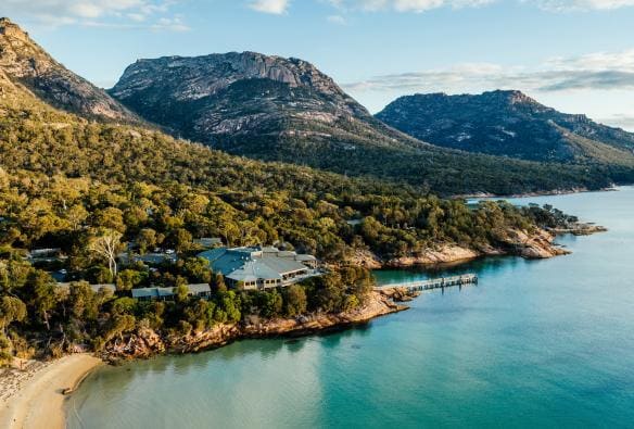 Freycinet Lodge, TAS © RACT Destinations