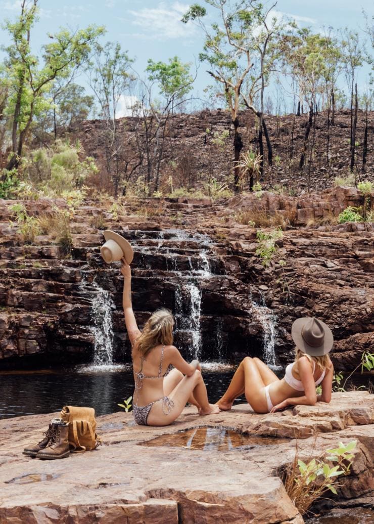 Tjaynera Falls (Sandy Creek Falls), Litchfield National Park, Northern Territory © Tourism NT/Ashley Dobson