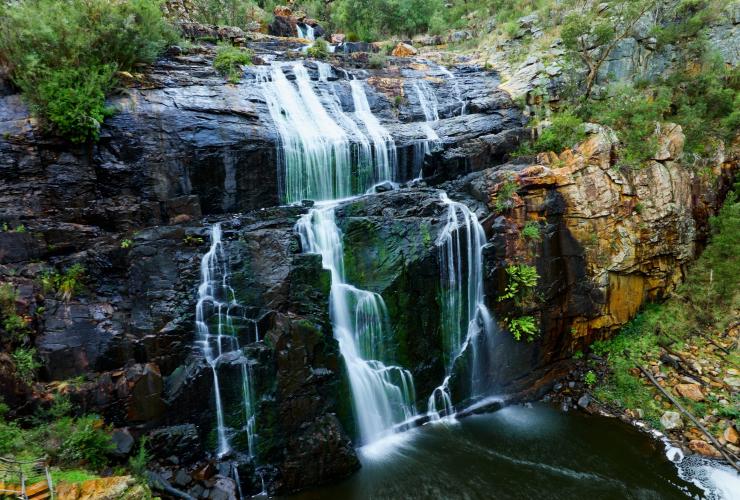 ビクトリア州、グランピアンズ国立公園、マッケンジー滝、アンブッシュ・グランピアンズ © Tourism Australia/Visit Victoria