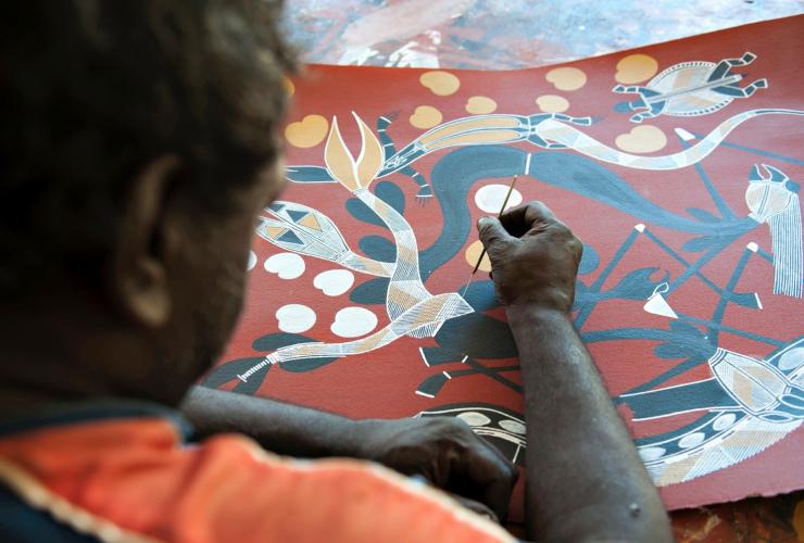 Lord’s Kakadu and Arnhemland Safaris, Injalak Arts and Craft, Gunbalanya, Lãnh thổ phía Bắc © Lord’s Kakadu and Arnhemland Safaris