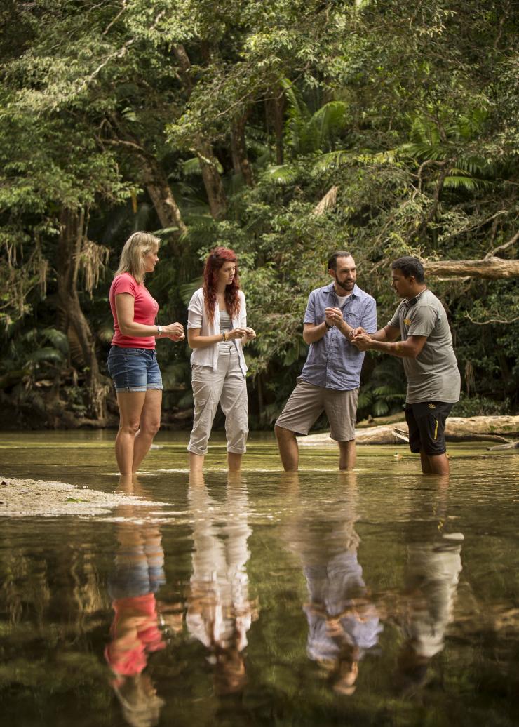 Walkabout Cultural Adventures, Cooya Beach, Queensland © Tourism Australia