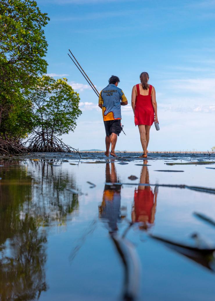 Walkabout Cultural Adventures, Cooya Beach, Queensland © Tourism and Events Queensland