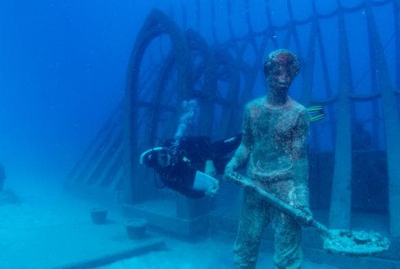 Museum of Underwater Art, Townsville, Queensland © Gemma Molinaro Photography