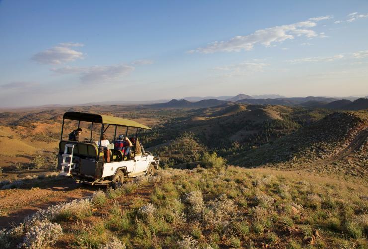 4WD Safari, Arkaba Station, Flinders Ranges, South Australia © Richard Field