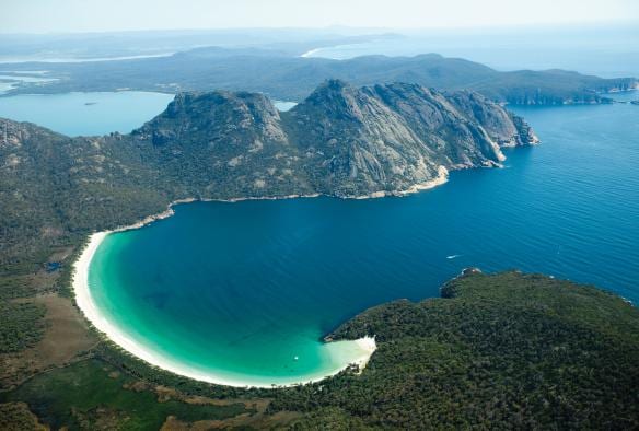 Vịnh Wineglass, Vườn quốc gia Freycinet, Tasmania © Tourism Tasmania/Chris Bray Photography
