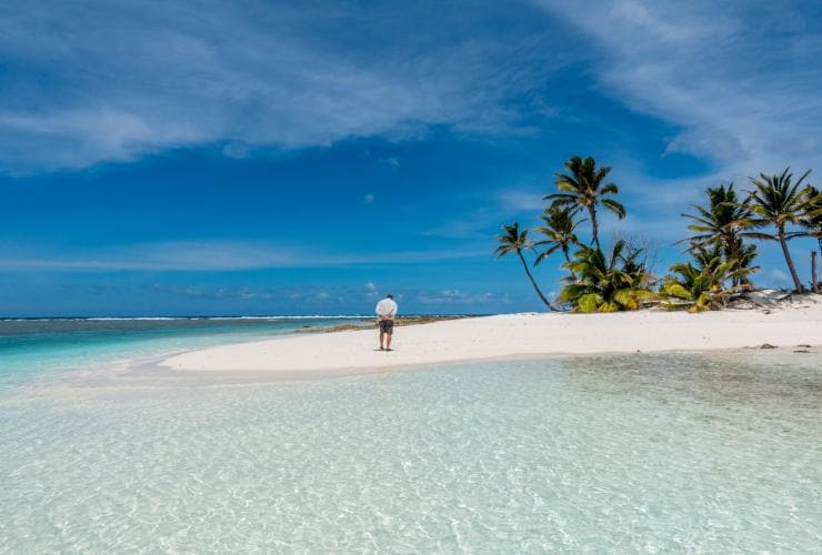 West Island, Cocos (Keeling) Islands © Rik Soderlund