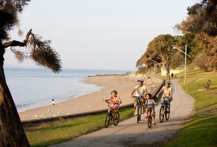 Cowes Foreshore, Phillip Island, Victoria © Robert Blackburn