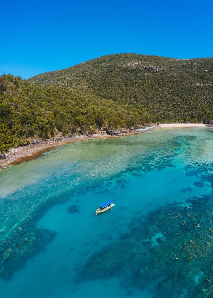 Ocean Rafting, Whitsundays, Queensland © Tourism Australia