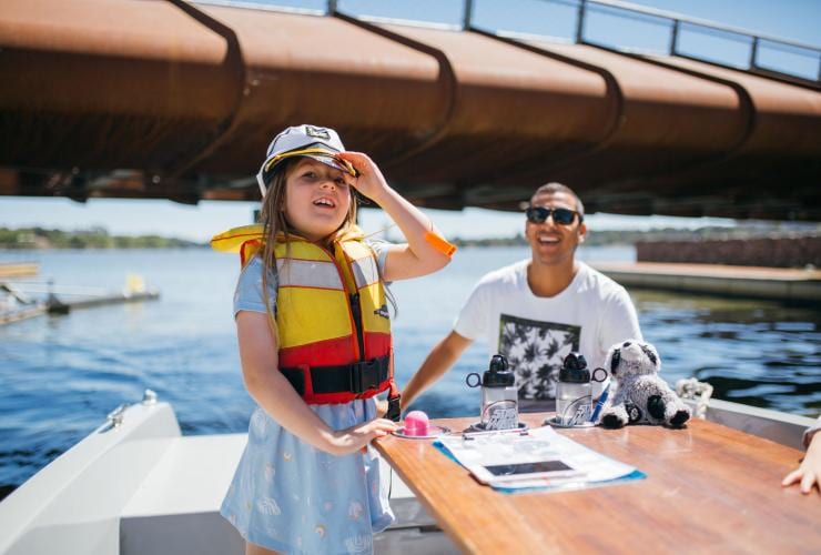 GoBoat, Canberra, Australian Capital Territory © GoBoat