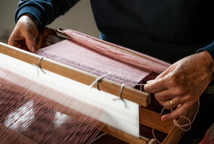 Yarn on a weave at Hummocks Station, Clare Valley, South Australia © South Australian Tourism Commission