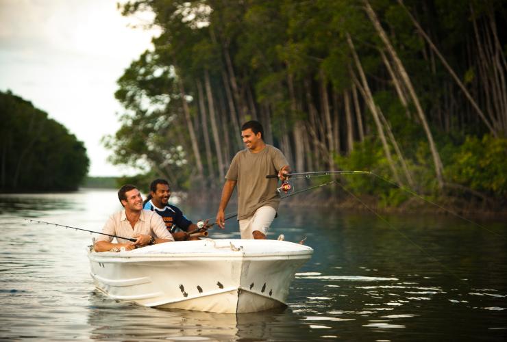 Walkabout Cultural Adventures, Queensland © James Fisher