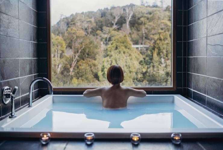 Waldheim Alpine Spa, Cradle Mountain Lodge, Tasmania © Laura Helle