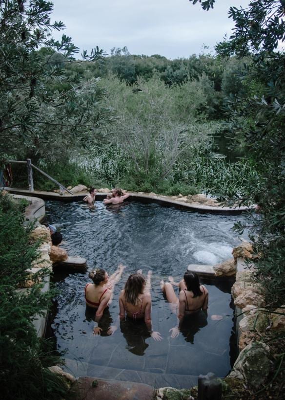 Suối nước nóng Peninsula Hot Springs, Tiểu bang Victoria © Peninsula Hot Springs