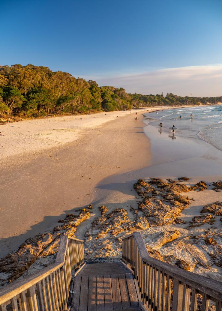 The Pass, Byron Bay, NSW © Tourism Australia