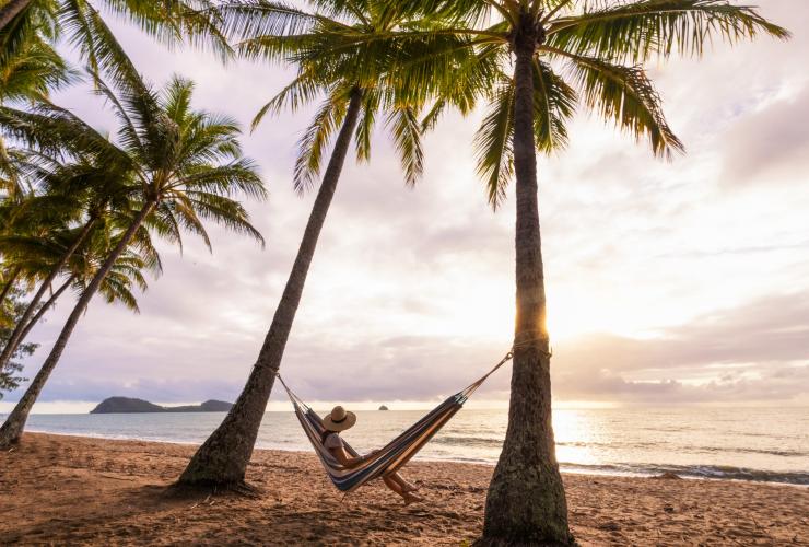 Palm Cove Beach, Cairns, QLD © Tourism Tropical North Queensland