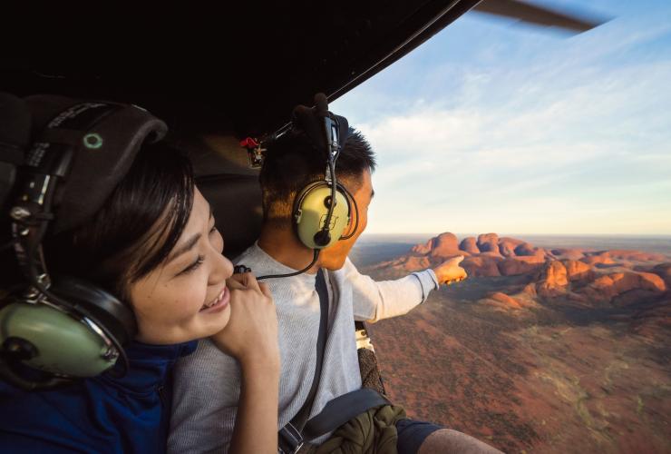 Uluru, Red Centre, NT © Tourism NT/Shaana McNaught 