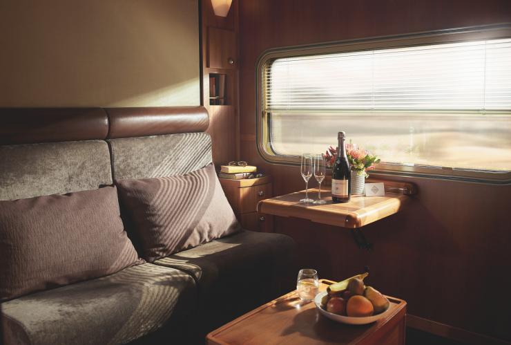 The Indian Pacific © Heather Dinas Photography