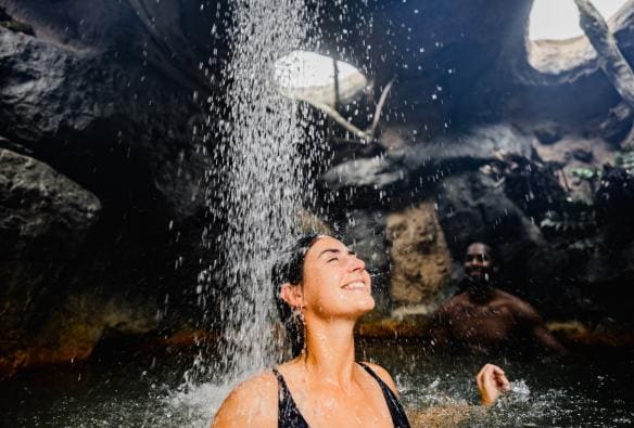 Woman enjoying the Deep Blue Hot Springs, Warrnambool, VIC © Visit Victoria