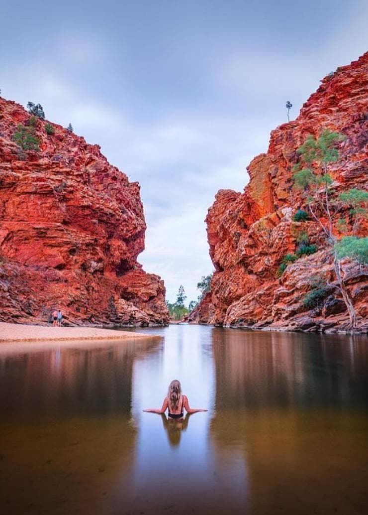 Ellery Creek Big Hole, West MacDonnell Ranges, NT © @tscharke