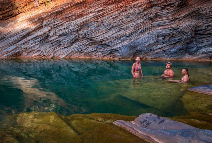 Hamersley Gorge, Karijini National Park, Western Australia © Tourism Western Australia